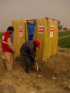 Rotkreuz-Arbeit in Pakistan